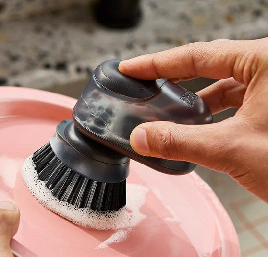 BROSSE A VAISSELLE AVEC RESERVOIR skintech